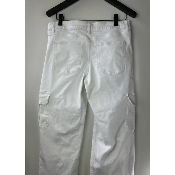 Express Relaxed Straight Low Rise Cargo Jeans White Denim Button Fly 12L 12 Long - Picture 8 of 11